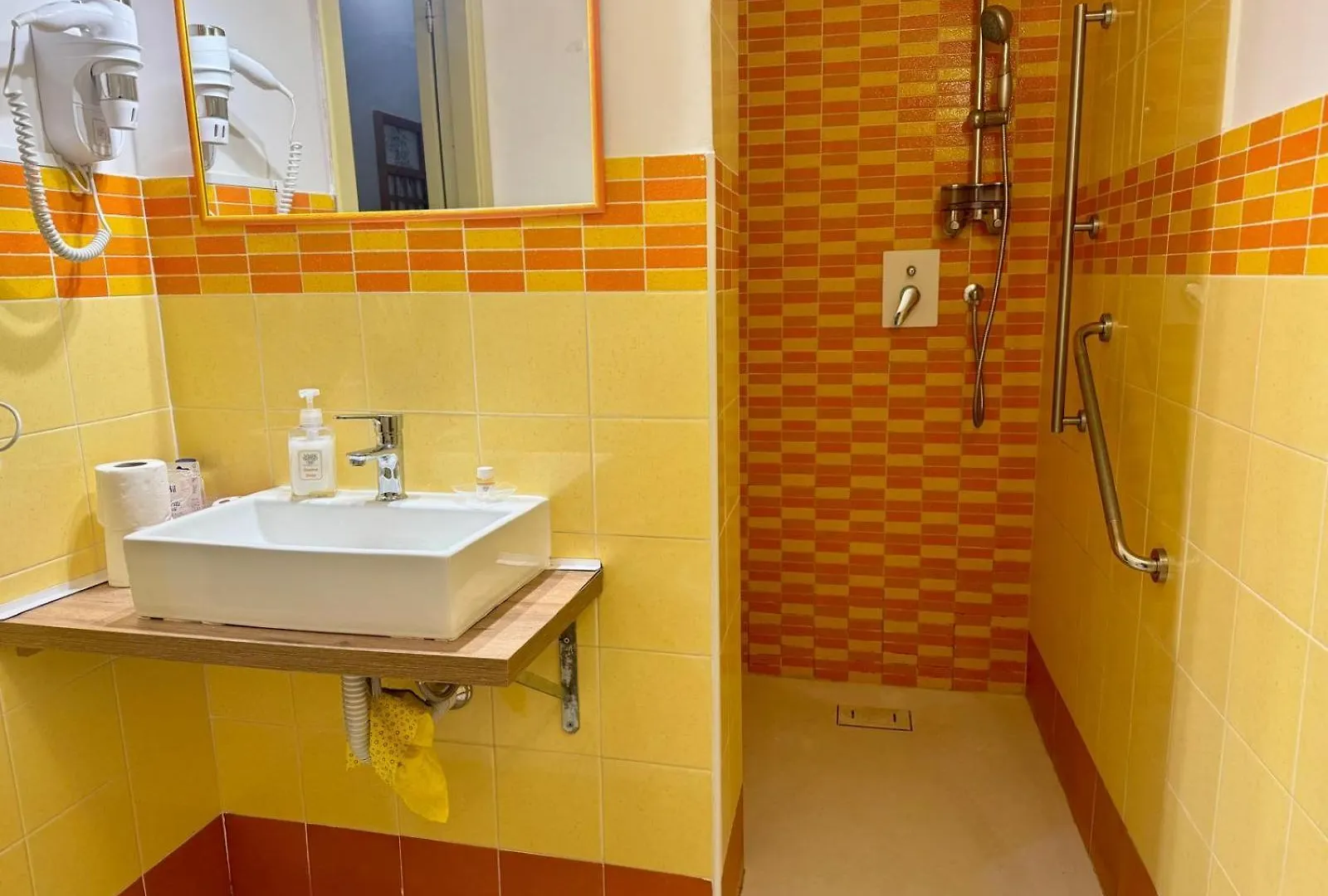 Apartamento Orange Lemon Center Palermo 0*,  Italia